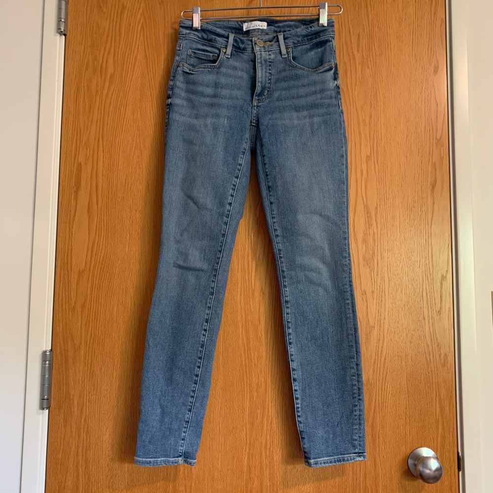 LOFT curvy skinny crop blue jeans, size 24 or 00
